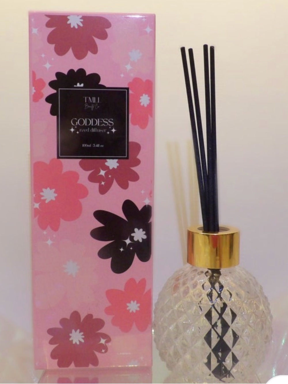 Goddess Pink Reed Diffuser TMLL
